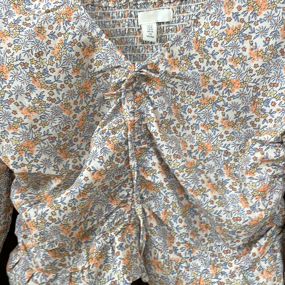 H&M crop top - Picture 3 of 4